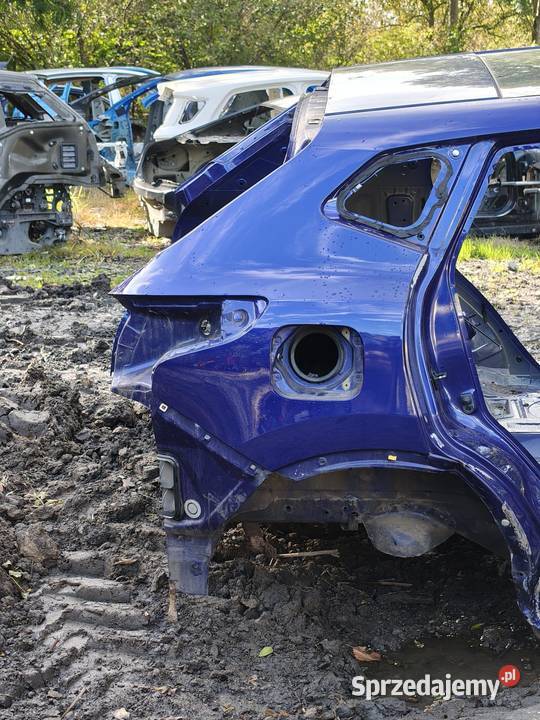 ĆWIARTKA BŁOTNIK PRAWY TYLNY TYŁ RBN G NISSAN Części samochodowe