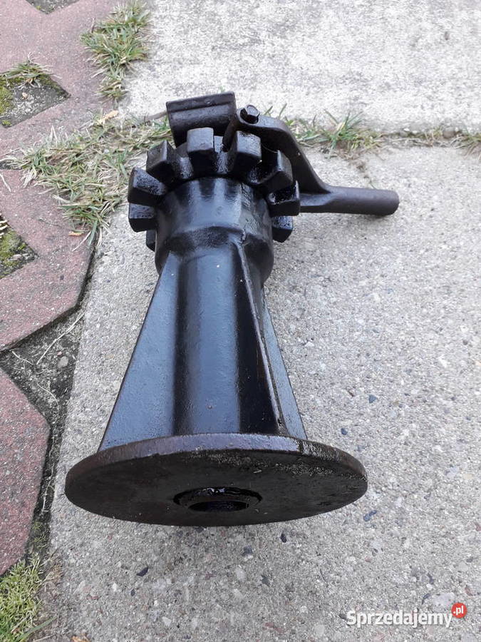 Zabytkowy podnośnik śrubowy Narzędzia warsztatowe