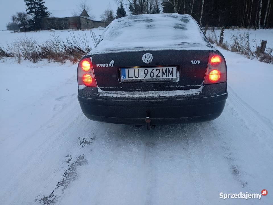 VOLKSWAGEN PASSAT 18 TURBO nieuszkodzony Parczew sprzedam