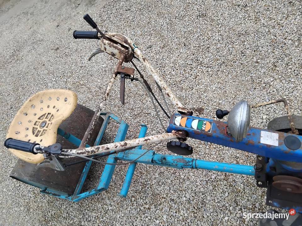 Traktorek jednoosiowy ogrodowy Iseki walec wałek Konina