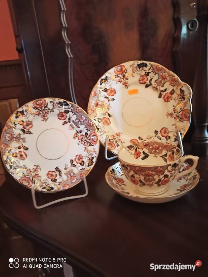 filiżanka z talerzykiem deserowymzłotem malowana pomorskie Gdańsk