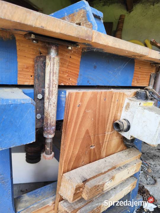 Sprzedam frezarkę dolnowrzecionowa drewnianą Wielopole Skrzyńskie sprzedam