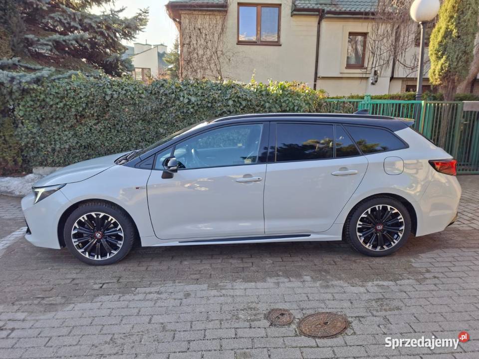 Toyota Corolla XII 18 Hybrid TS GR SPORT sprzedam
