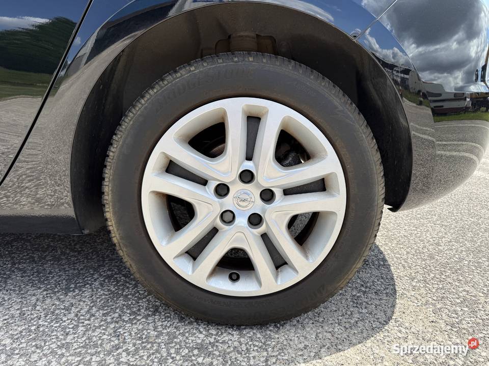 Opel Astra 12 BENZYNA Klimatyzacja Nawigacja system Start-Stop Konin