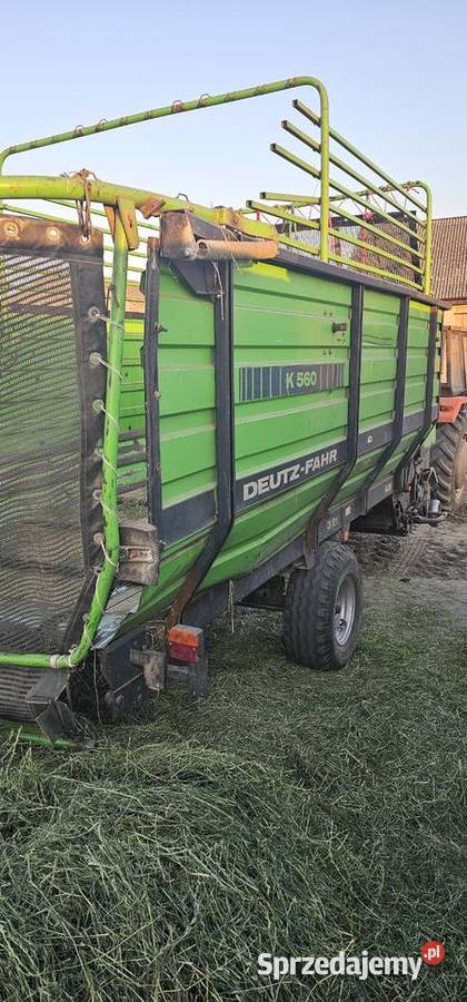 Przyczepa samozbierajaca Deutz Fahr K560 Złoczew