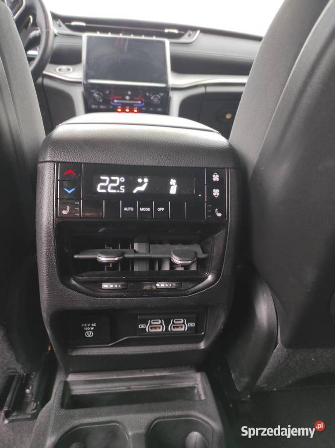 Jeep Grand Cherokee WL 2021 4x4 36 Warszawa