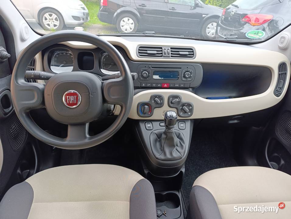 Fiat Panda 12 benzyna 2016 serwisowany 1 Koziegłowy
