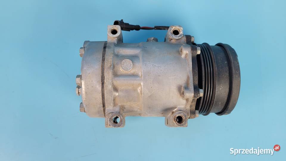 CASE IH PUMA 145 12r SPRĘŻARKA KLIMATYZACJI Chłodzenie silnika Kolno