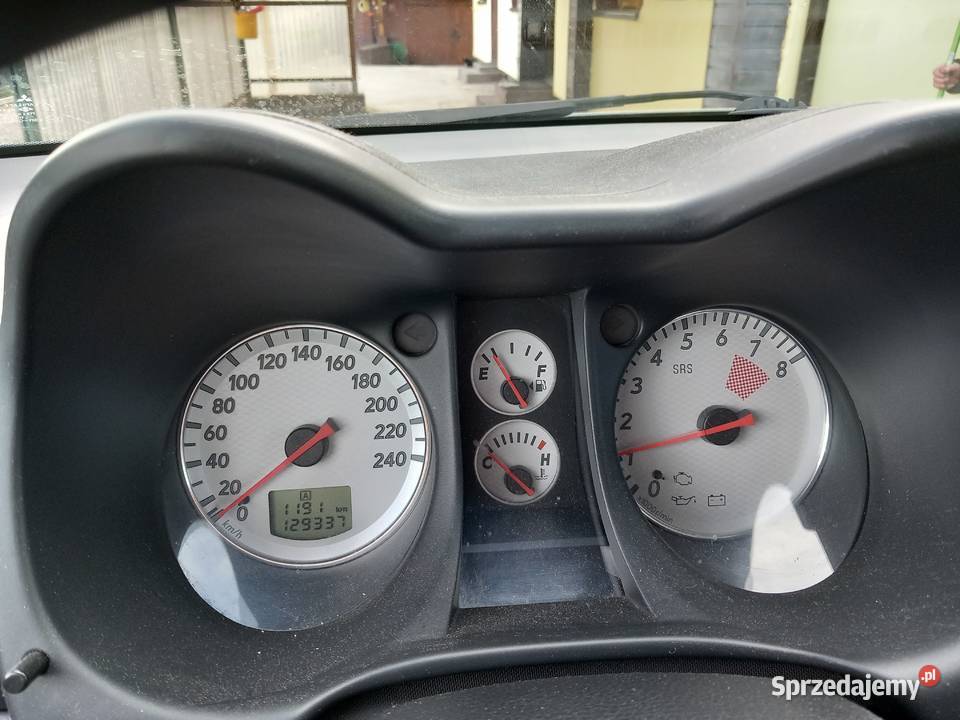 Sprzedam zadbane Mitsubishi Qutlander Handlarze autoalarm łódzkie Brójce