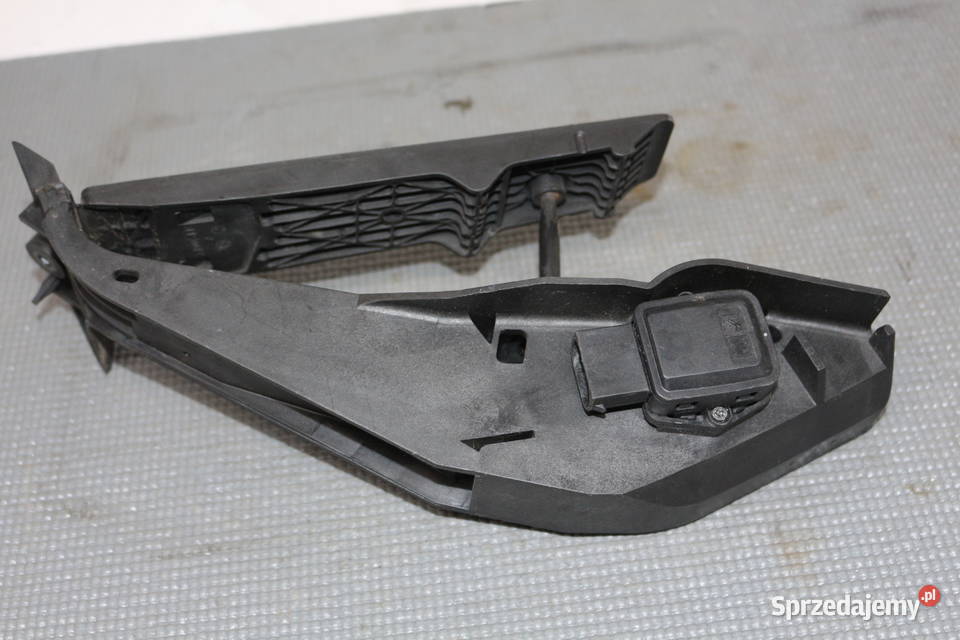 BMW 7 E65 POTENCJOMETR GAZU 675261407