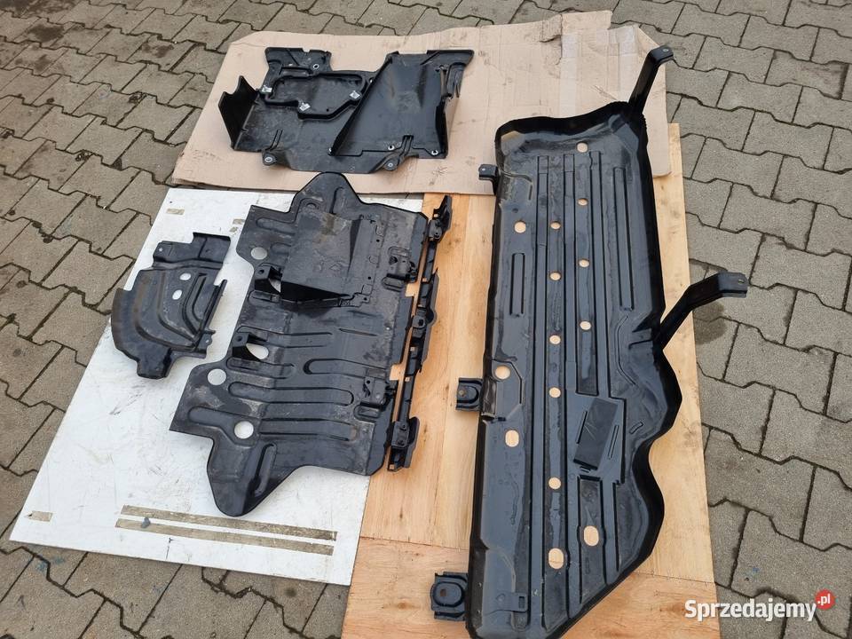 Nowa Toyota Land Cruiser LandCruiser 5D 2025r Zestawy części blacharskich Skawina