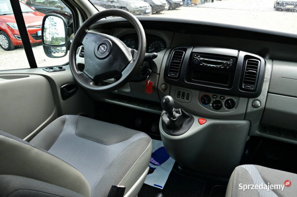 Opel Vivaro 20 CDTI 115 8 Osób Super Stan I ABS Vivaro