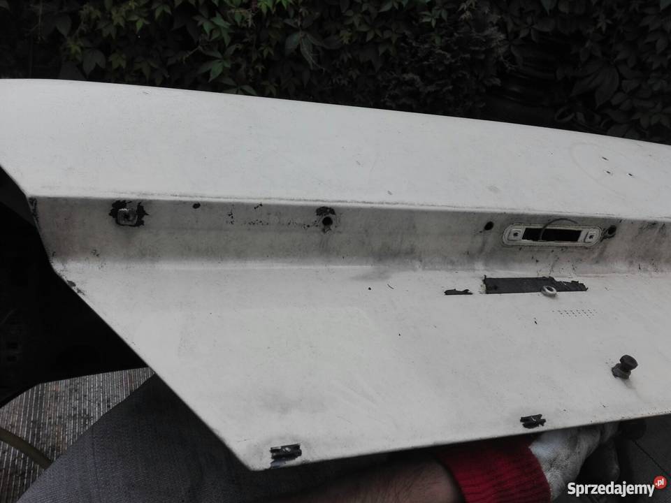 Mercedes W124 tylna klapa dużo zdjęć różne Karoseria Skarżysko-Kamienna sprzedam