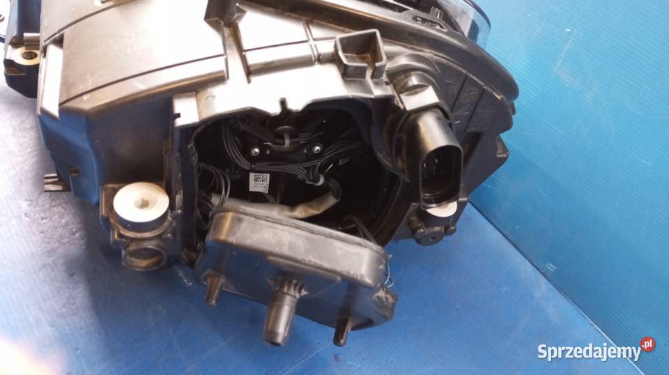 95B941010AP LAMPA PRAWY PRZÓD EU PORSCHE MACAN Nowy Tomyśl