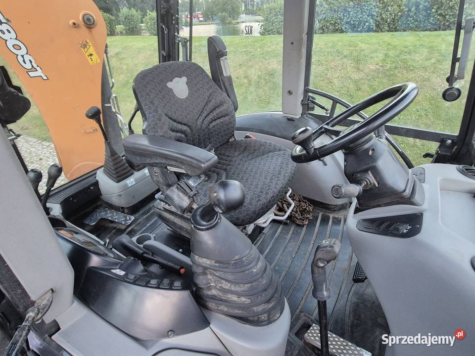 KoparkoŁadowarka CASE 580STTCSS4WDT4B Inline Jelenia Góra sprzedam