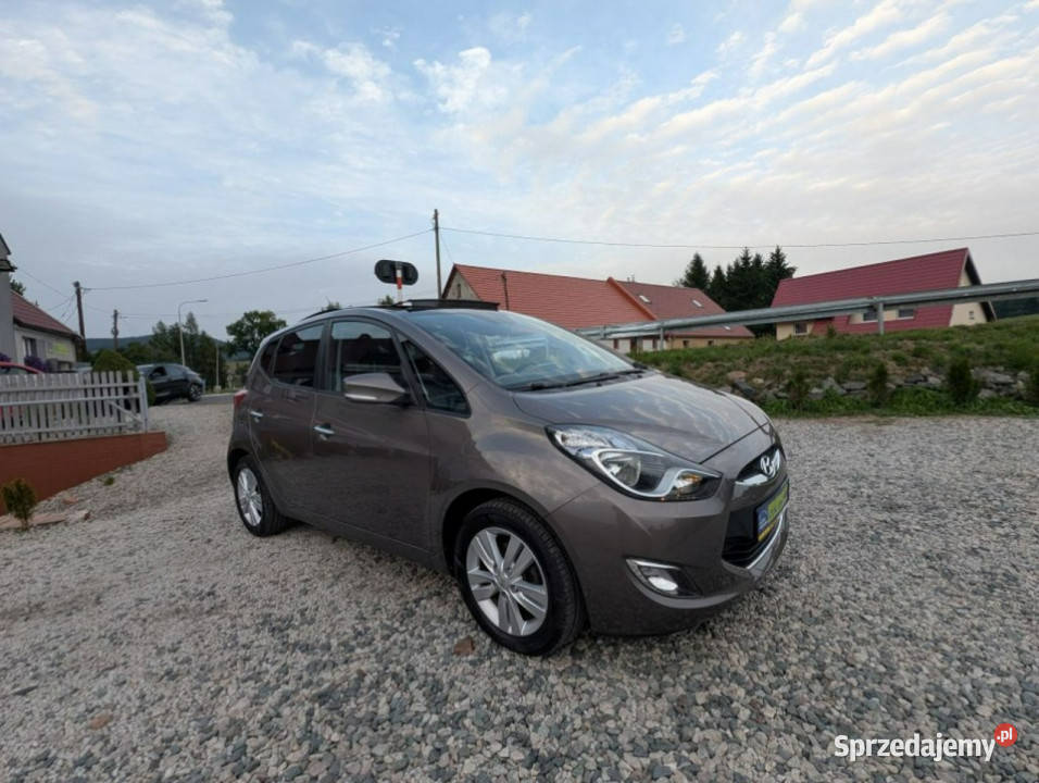 Hyundai ix20 16 benzyna Bogata wersja kamera aluminiowe felgi Kamienna Góra sprzedam