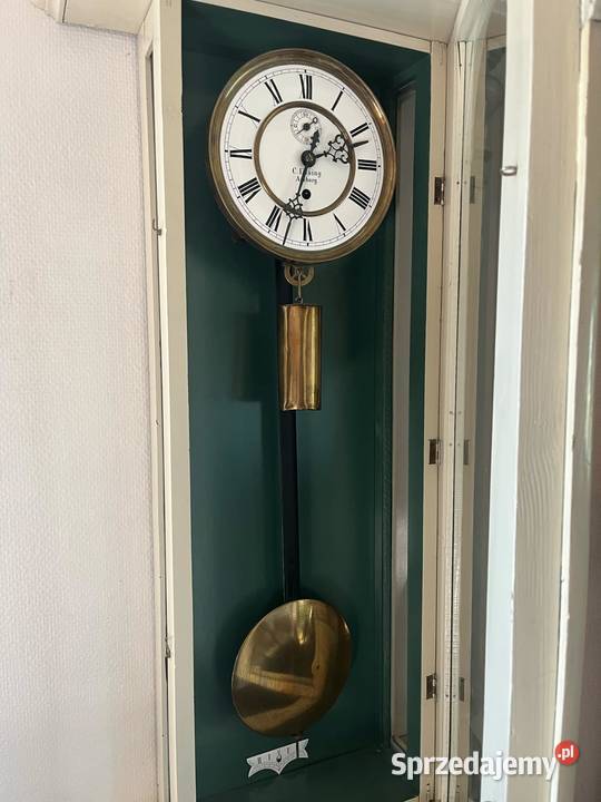 biały zegar GB Szczecinek