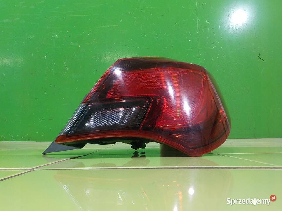 OPEL ASTRA J GTC 14T 16r 3D lampa prawa tyl osobowe Suków