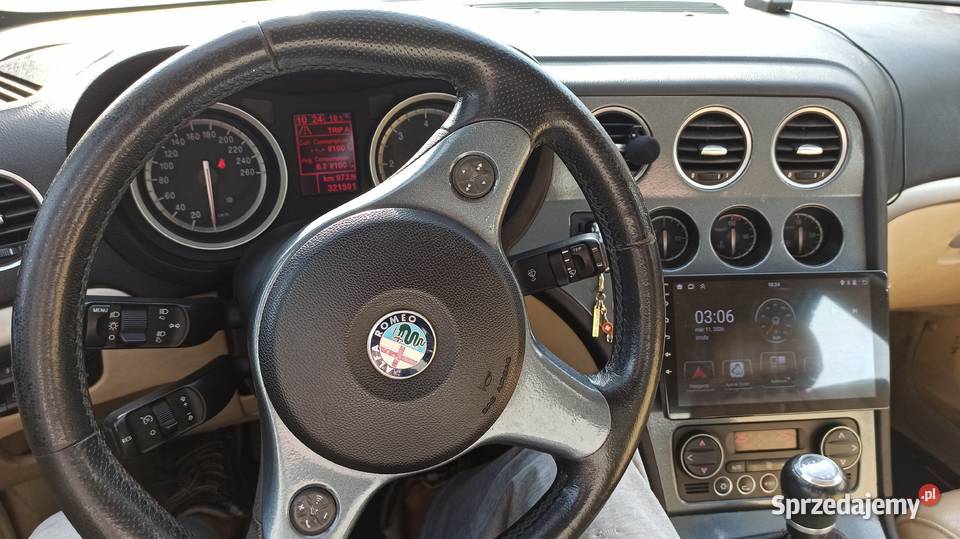 Alfa Romeo 159 19 120 jasna skóra