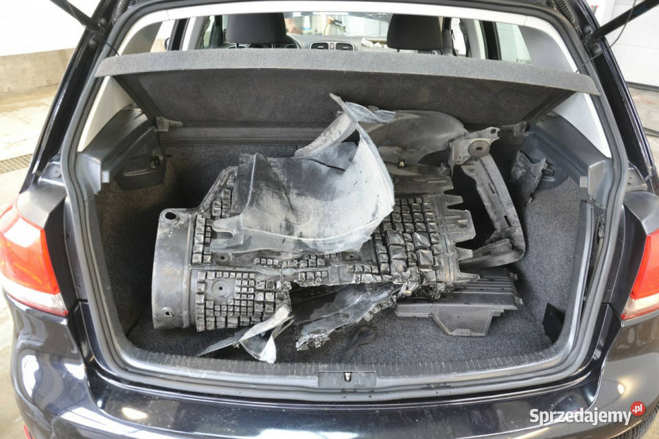 Volkswagen Golf 16 tdi 105 ekonomiczny nawigacja