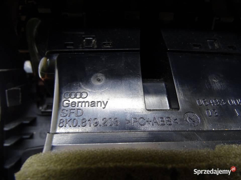 KRATKA NAWIEWU TYŁ TYLNA TUNELU AUDI A4 B8 A5 8T Kratki nawiewu