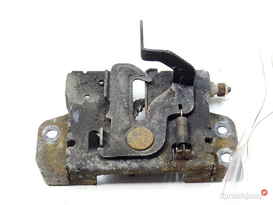 ZAMEK MASKI MITSUBISHI OUTLANDER II Kombi 0612