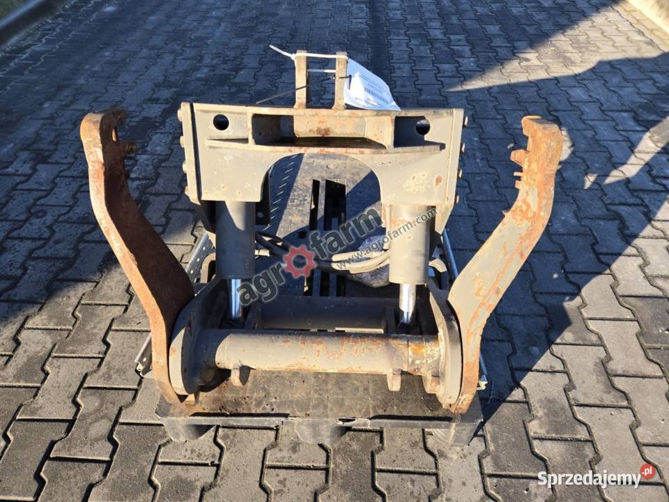 TUZ przedni podnośnik ARES 640 RZ Byków sprzedam