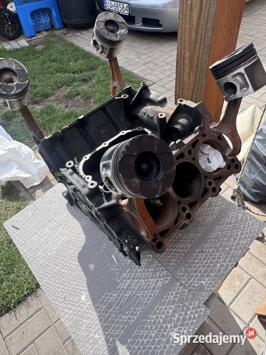 Blok silnika na stolik Białystok sprzedam