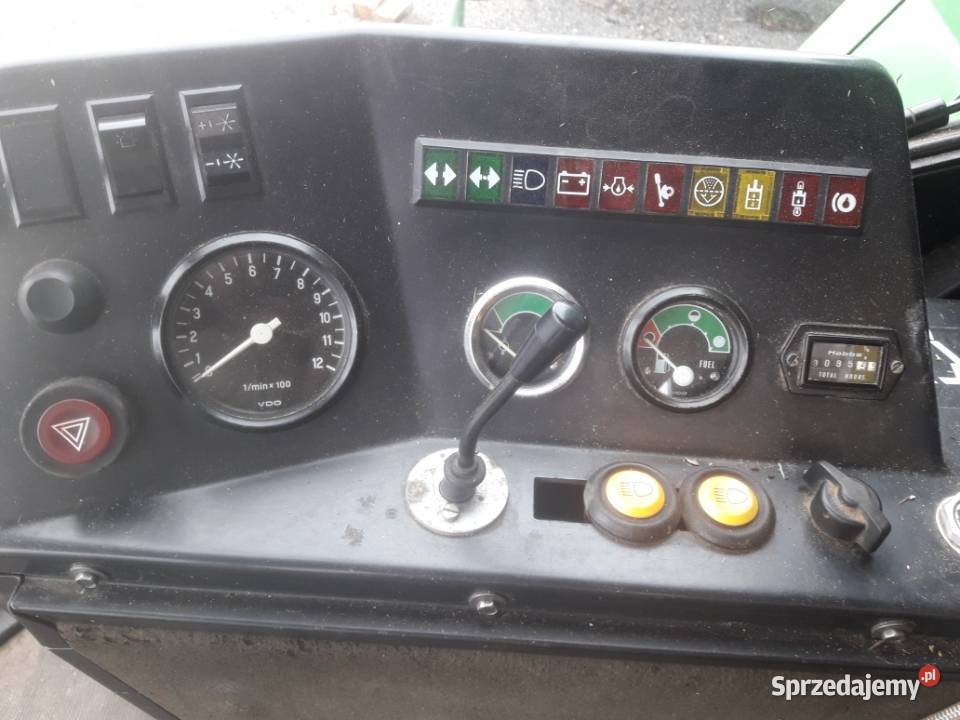 John Deere 1065 OKAZJA świętokrzyskie Kielce sprzedam