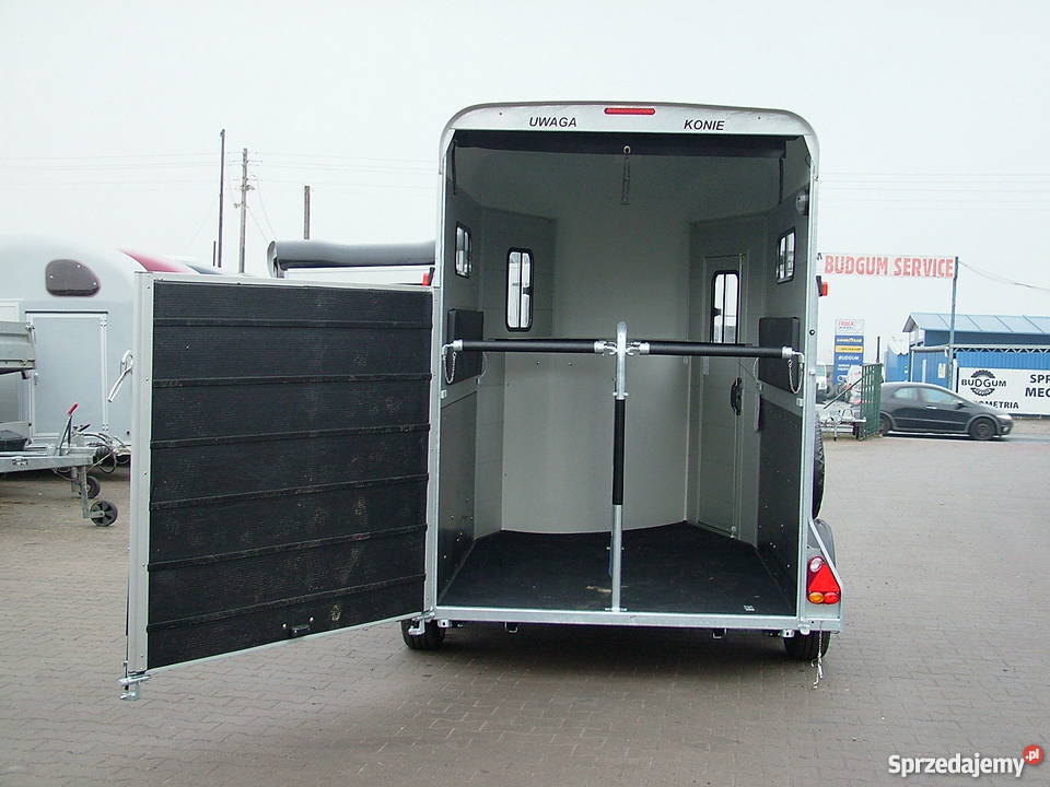 Przyczepa koni aluminiowa z siodlarnią sprzedam
