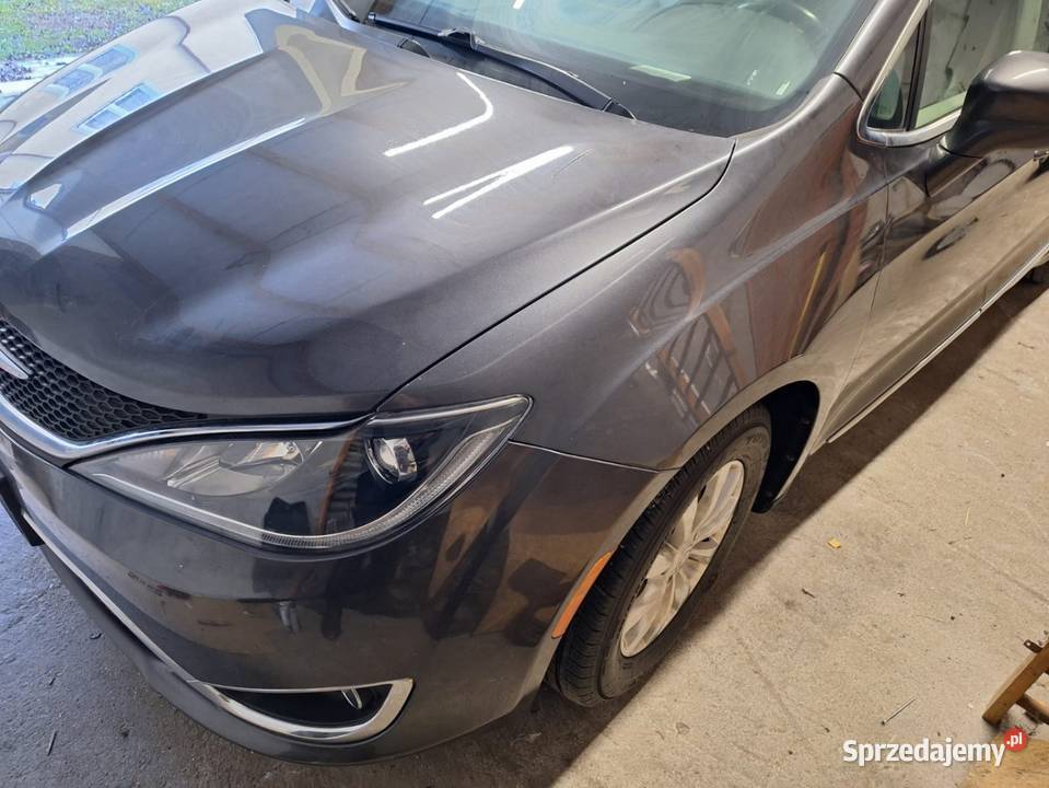 Chrysler Pacifica 2017 r drzwi zderzak błotnik mazowieckie Warszawa sprzedam
