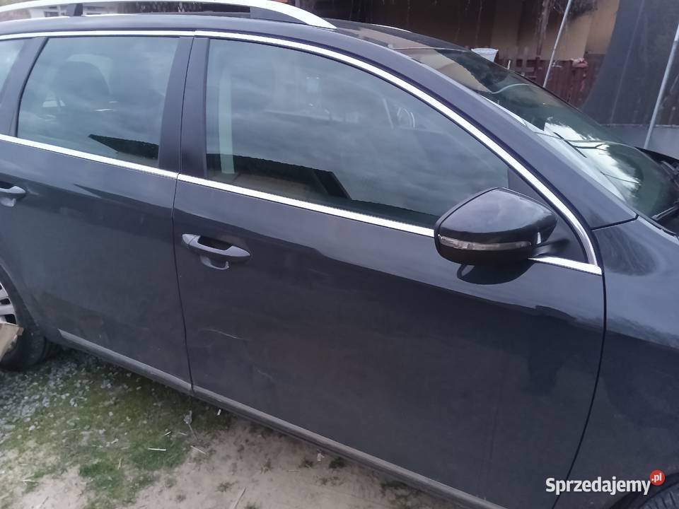 Sprzedam prawe drzwi przód i tyl Lubaczów