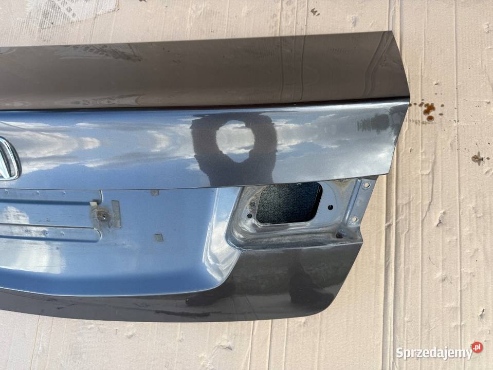 Klapa bagażnika Honda Accord VIII 8 sedan NH736M Klapy bagażnika