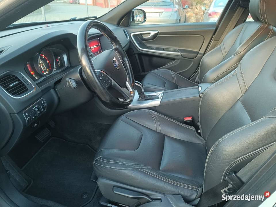 Volvo V60 I Kombi Facelifting 20 D2 DRIVEE 120 system Start-Stop Sanok