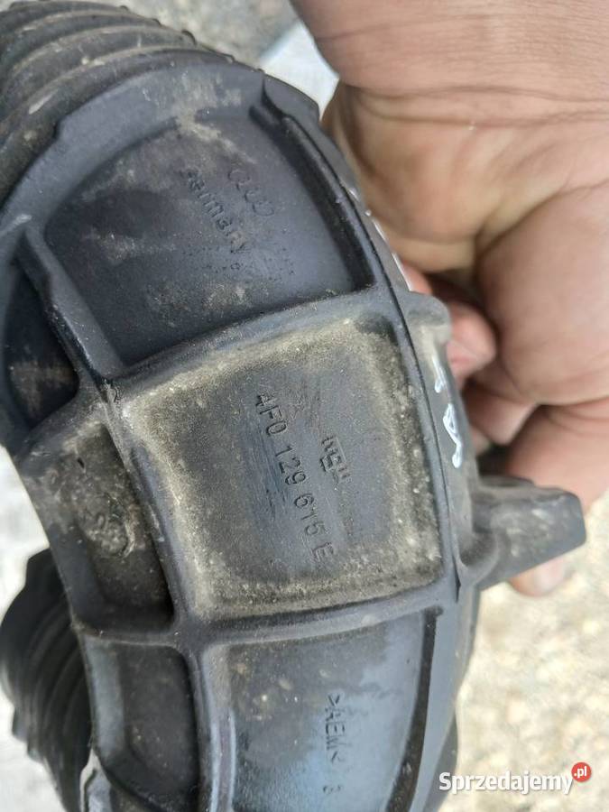 Rura dolotu Powietrza Turbiny 4F0129615E Audi A6 Przewody powietrza Silniki i osprzęt Radłów sprzedam
