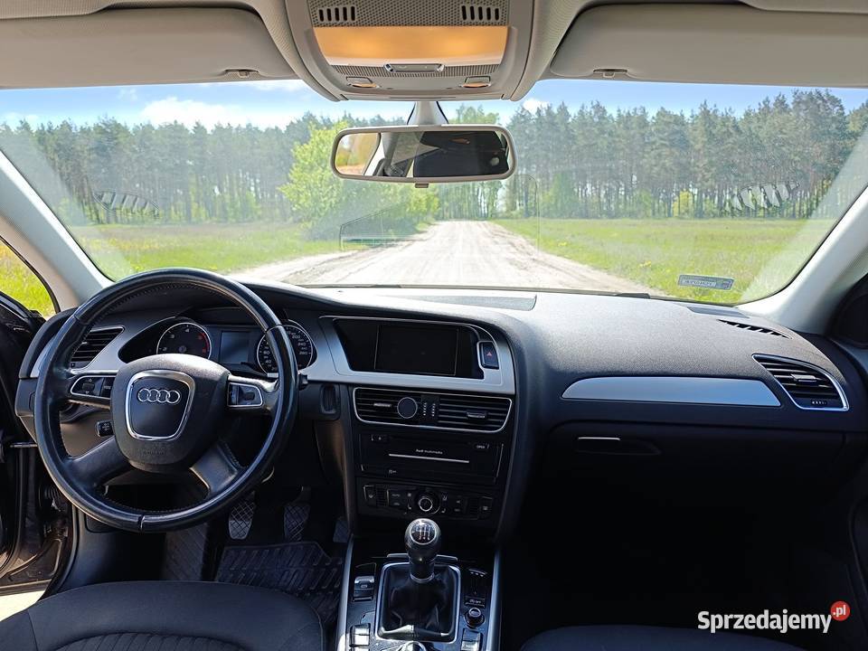 Audi a4 b8 kombi 2010 r Navipdc ksenon nieuszkodzony wielkopolskie Gniezno