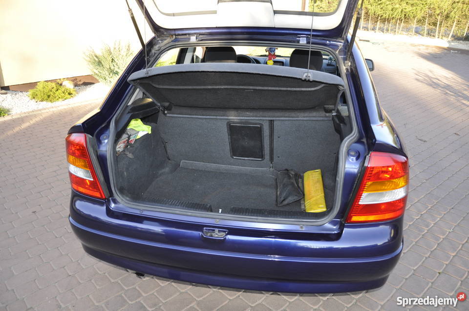 samochod osoboowy opel astra II Błonie sprzedam