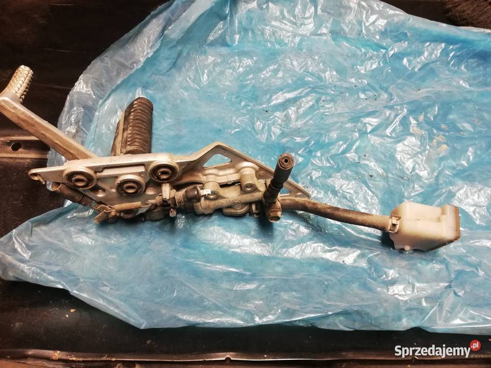 Suzuki gsf 650 bandit set pompka zbiorniczek
