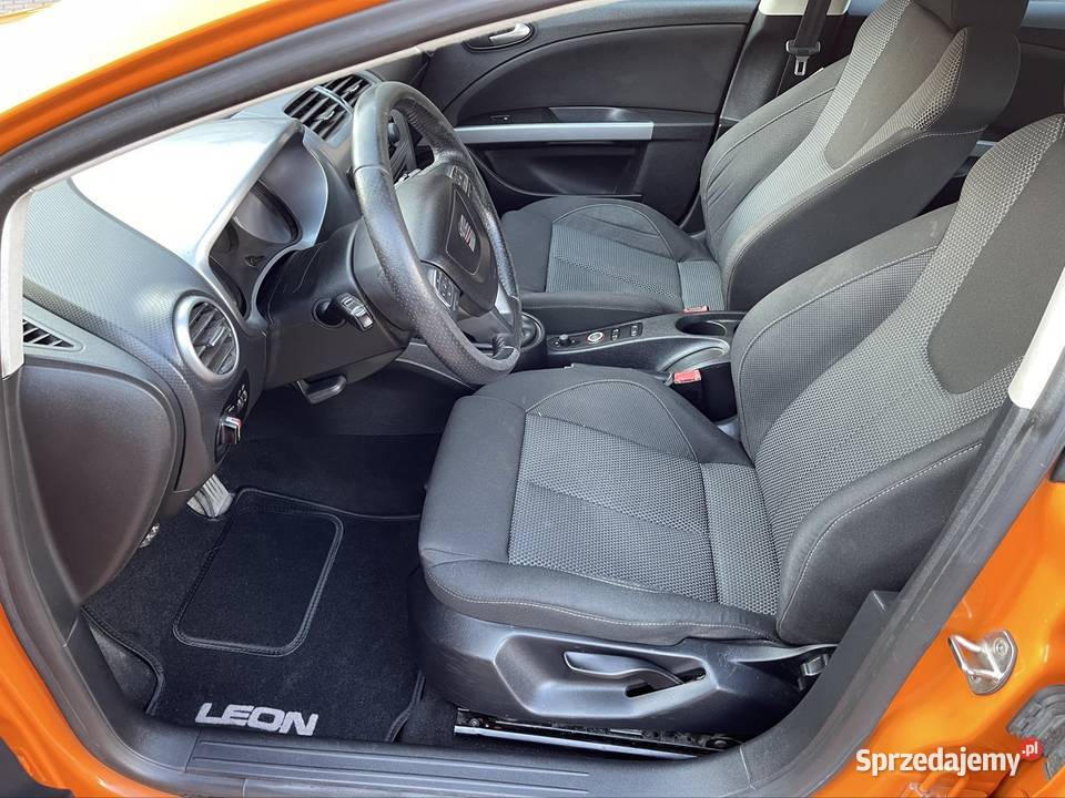 Seat Leon 14 125 turbo benzyna Klima Alu Nowy VAT marża śląskie Częstochowa