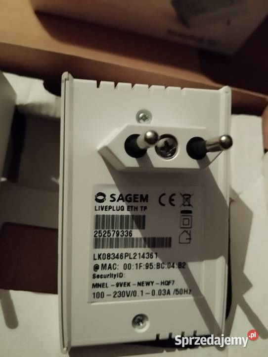 Sprzedam to Livebox tp akcesoria liveplug Tuczempy
