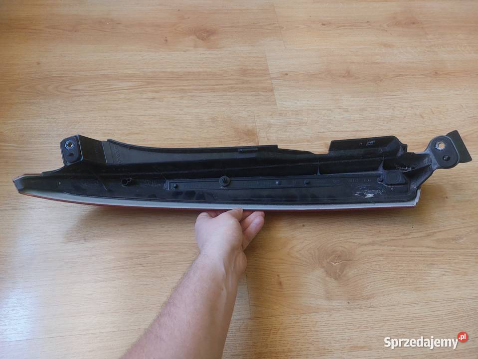 Prawa tylna lampa górna Volvo XC90 Gliwice osobowe