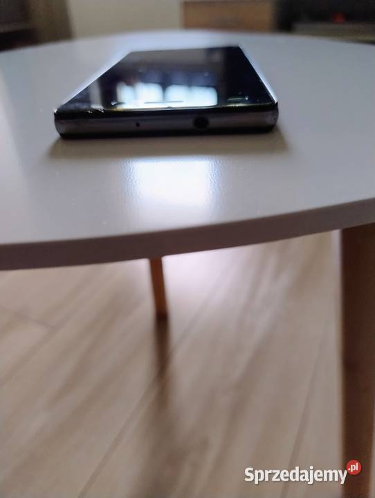 Smartfon Huawei P8 Lite 2 GB 16 GB 4G LTE czarny Słupca