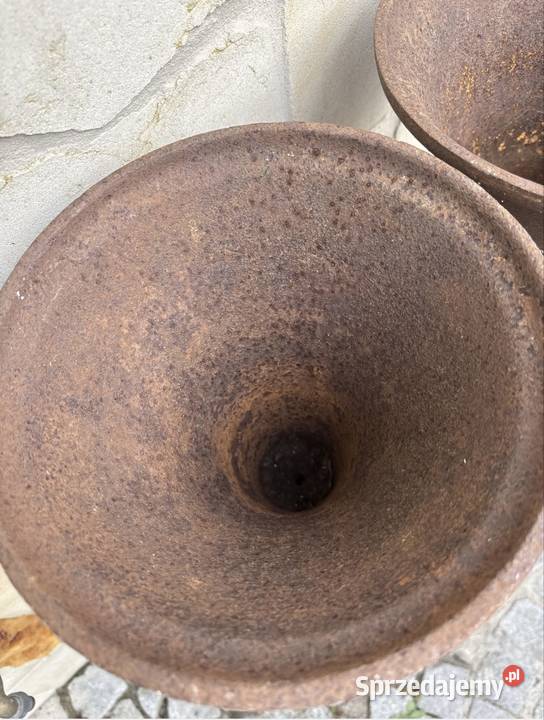 Stara donica wazon z żeliwa doniczka komplet Bystrzyca Kłodzka