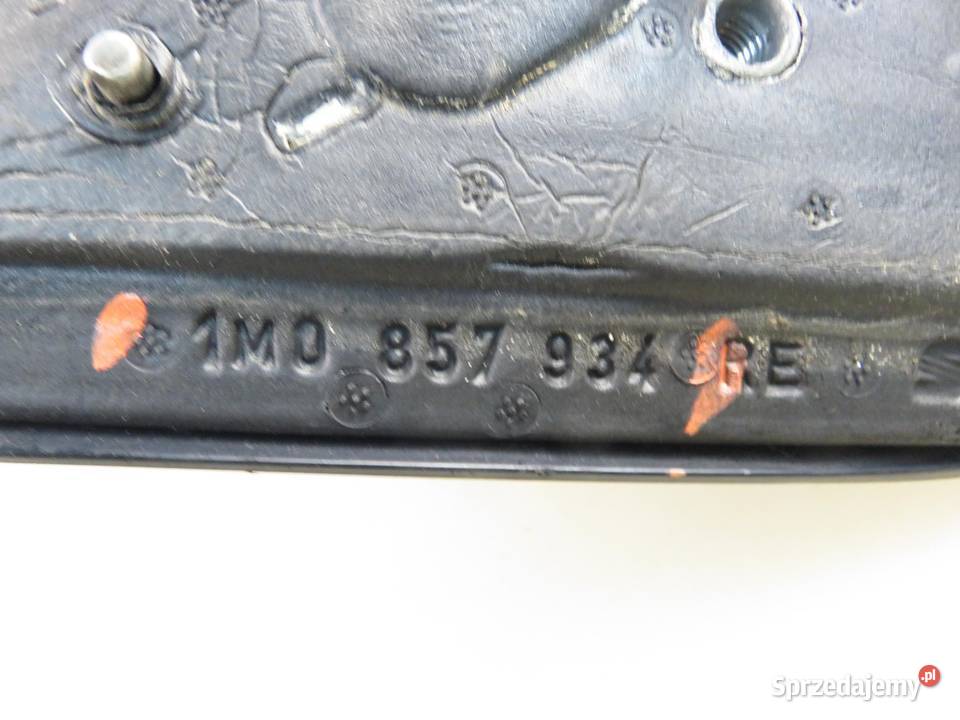 LUSTERKO PRAWE SEAT TOLEDO II 1M2 LEON 1M0857934