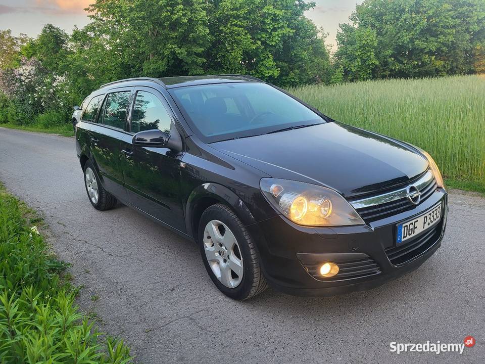 Astra III Klima 16b Super stan Gostynin