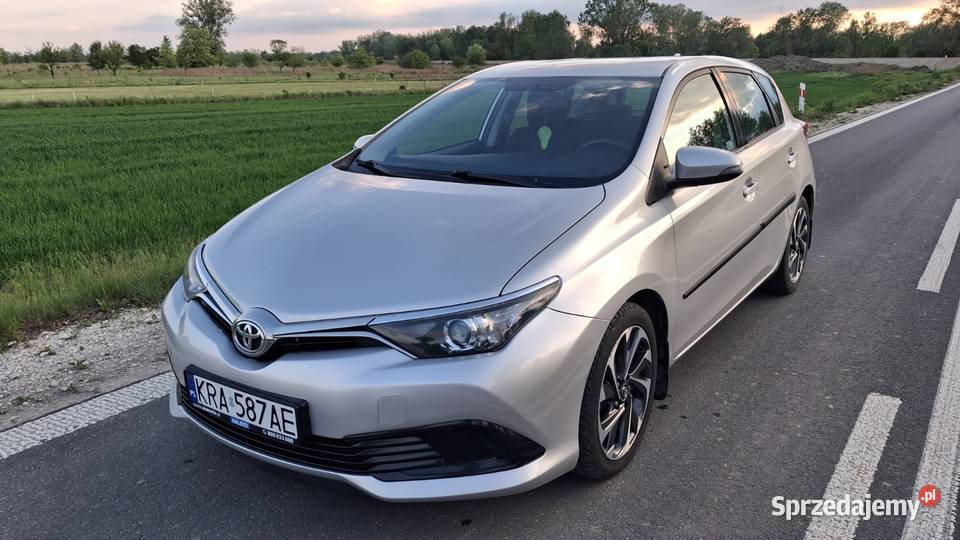 Toyota Auris II 14D 2015 Salon Polska manualna Karczew