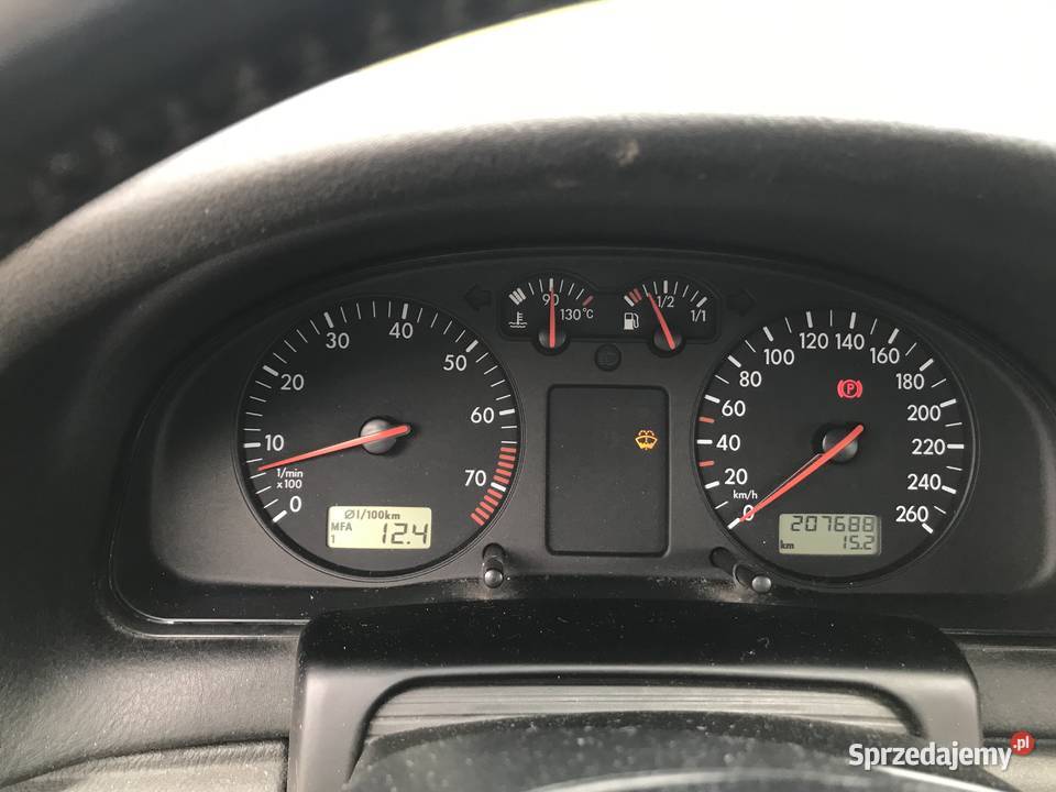 Volkswagen Passat B5 Variant 28 V6 LPG 193 światła przeciwmgielne Jaworzynka