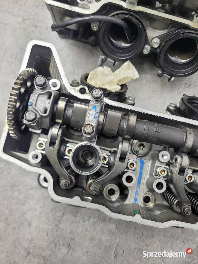 HONDA VFR 1200 F 1017 OEM GŁOWICA ZAWORY WAŁKI wielkopolskie Nowy Tomyśl