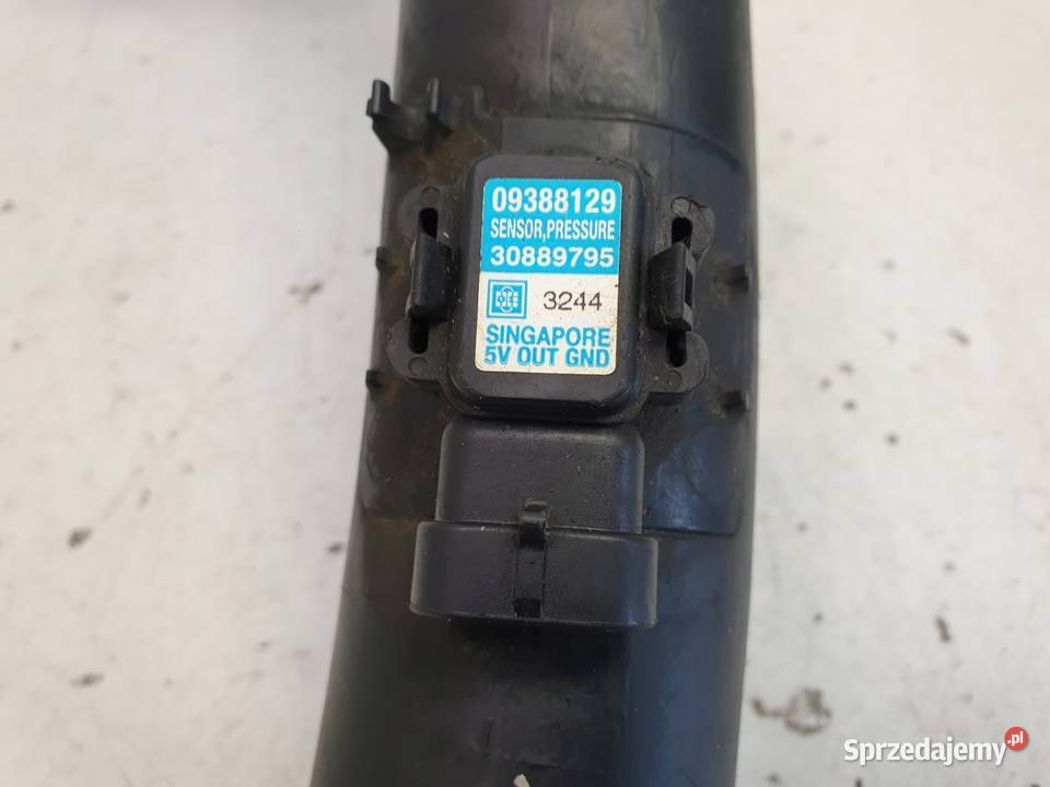 Volvo V40 S40 19 D RURA INTERCOOLERA 30620813 osobowe Przewody powietrza Janów