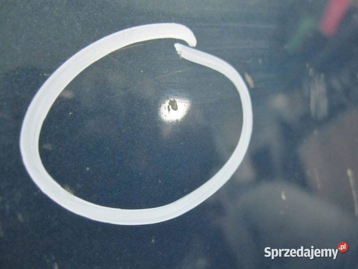 FORD FIESTA MK7 VII 09r maska 80 mikronów Kielce sprzedam